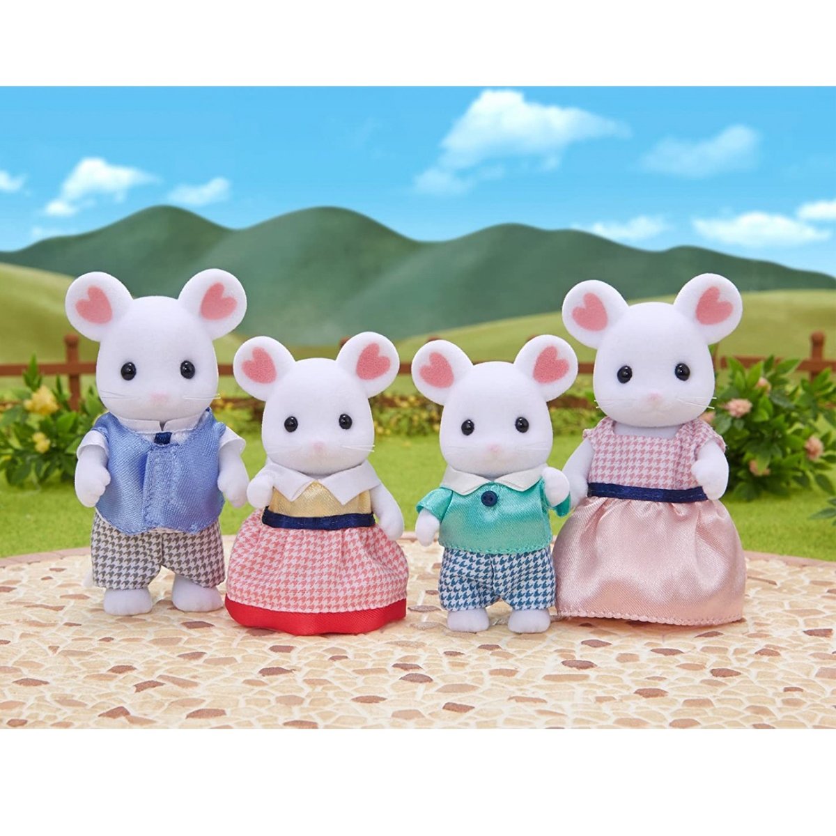 5308 Sylvanian Families, Marshmallow Fare Ailesi , +3 yaş