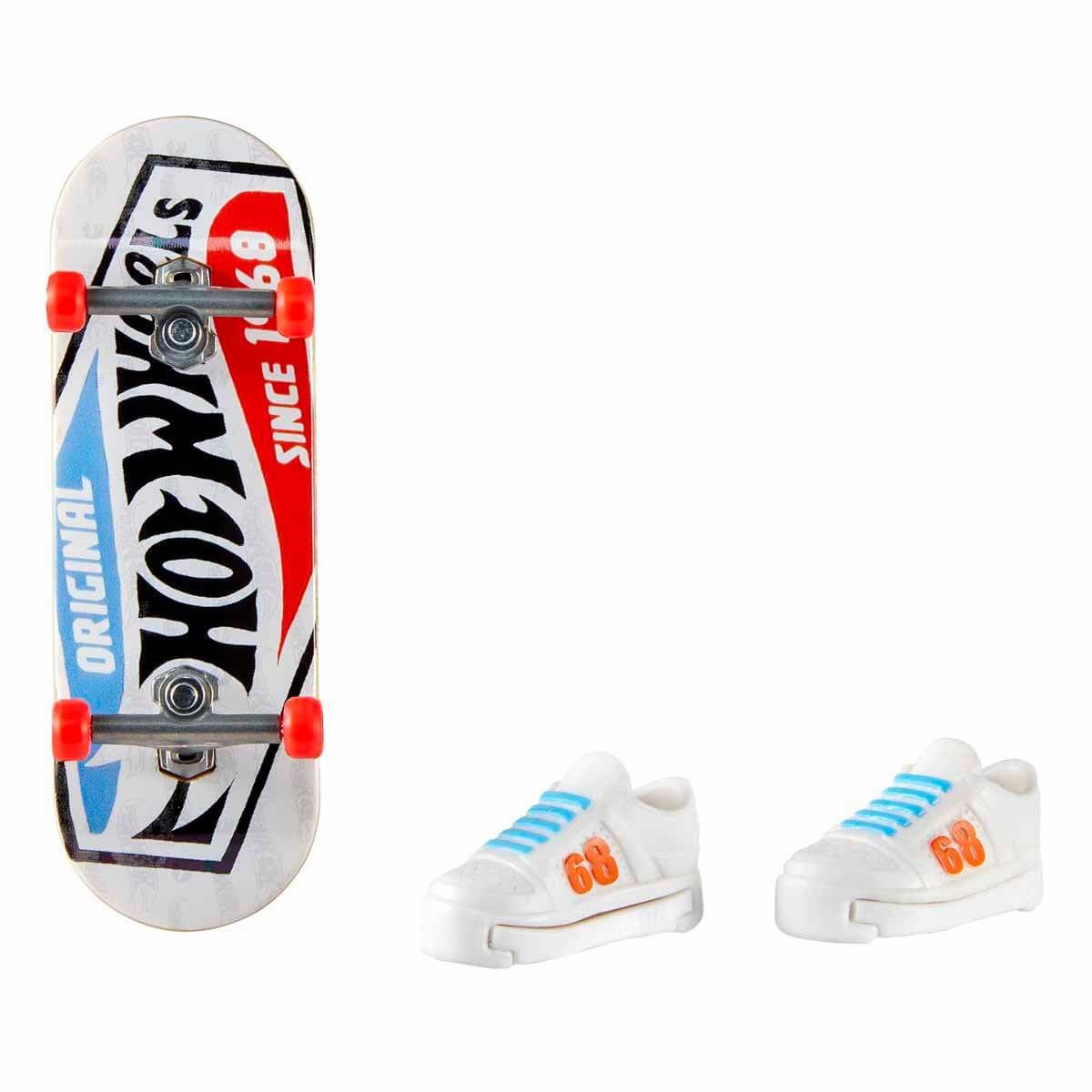 HGT46 Hot Wheels Skate Parmak Kaykay ve Ayakkabı Paketleri