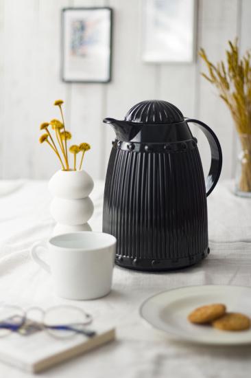 EW’s Kitchenware 1 lt Isı Yalıtımlı Çay Ve Soğuk Su Termosu Siyah